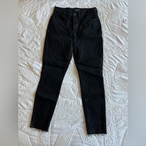 Size 6/28 Lucky Brand Black High Rise Skinny Bridgette Cropped Jeans